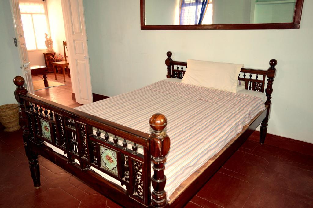 La Maison Blanche Hotell Pondicherry Rom bilde